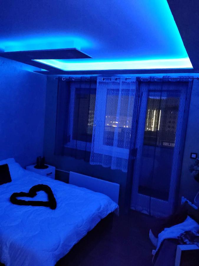 Ping Apartment